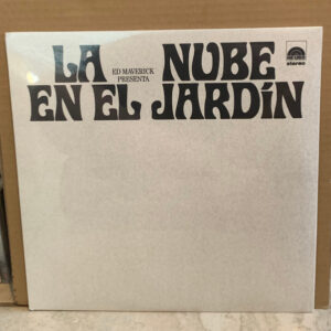 LA NUBE EN EL JARDÍN