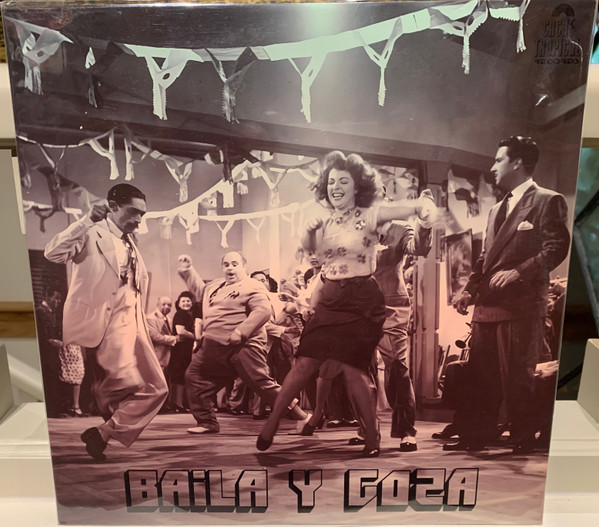 Baila y Goza