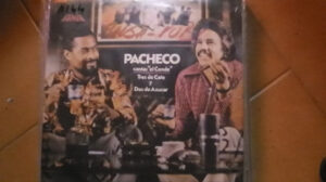 Canta ‘El Conde’ – Tres De Cafe Y Dos De Azucar